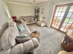 Photo 15- click for photo gallery